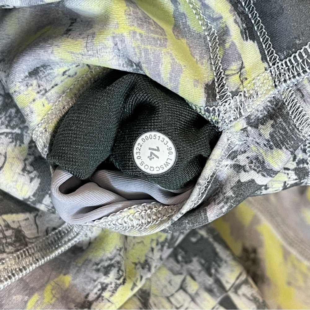 Lululemon Wunder Train High Rise Leggings - Picture 4 of 6